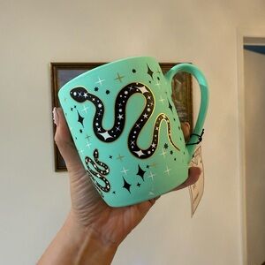 Mint Green Snake Design Mug